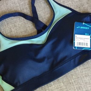 NWT- Brooks FastForward Crossback Running Bra